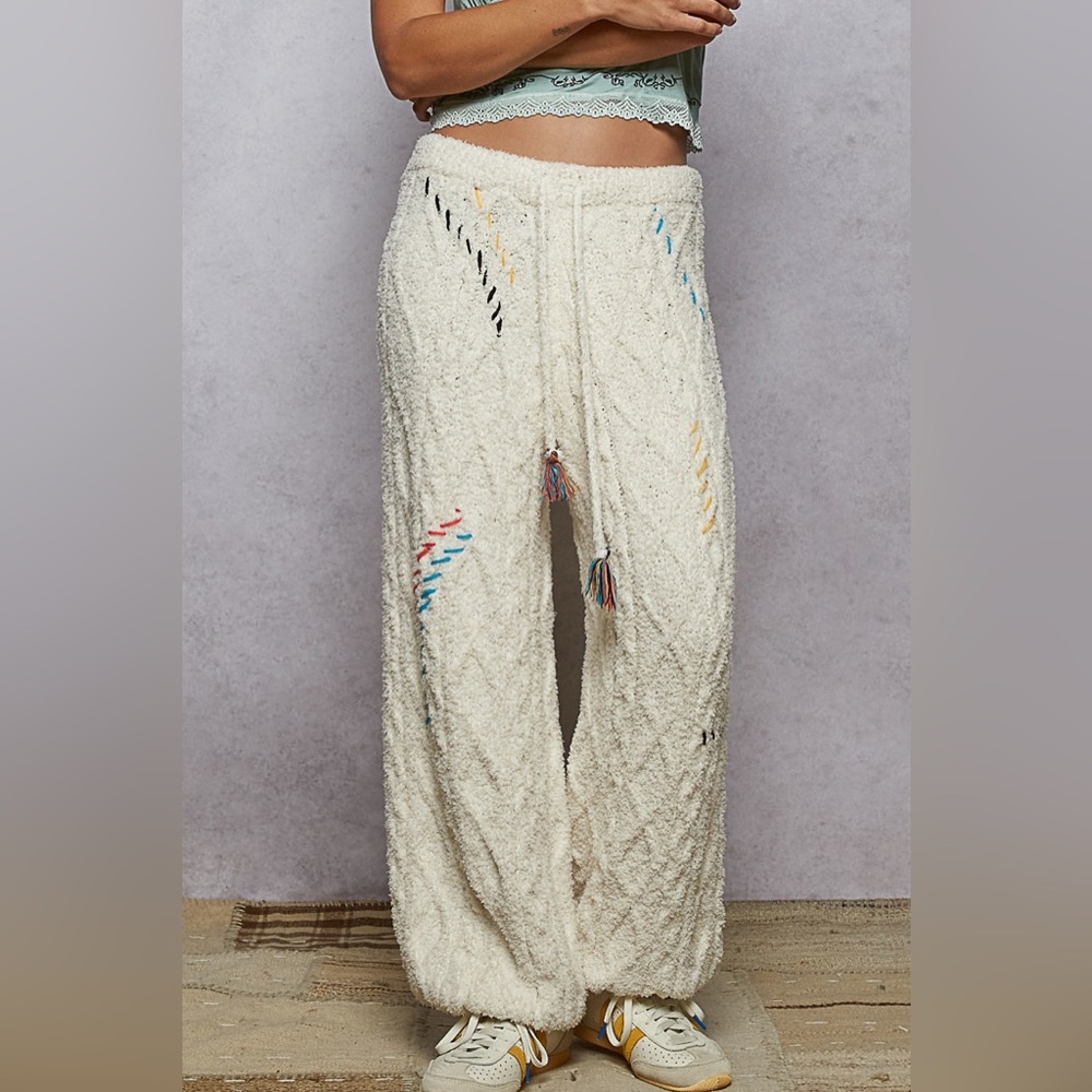 442B-CREAM. Soft knit Lounge Pant